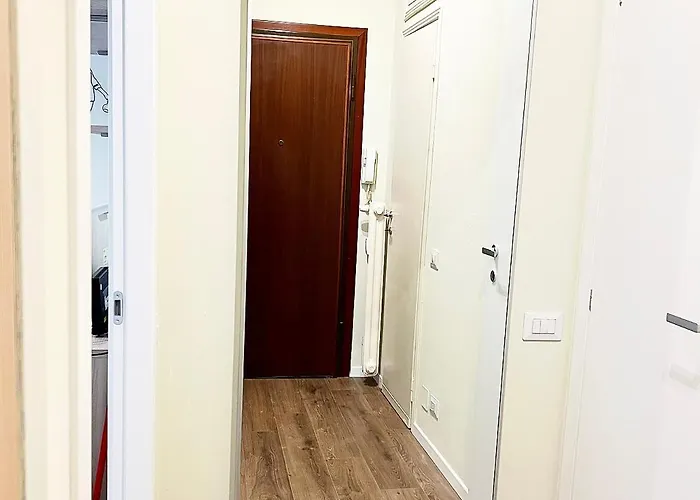 Lawyer House * ميلان